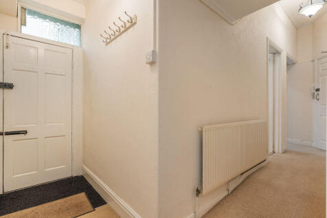 Flat 1, 11 Windsor Road