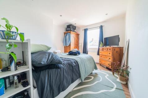 Call 02920 454555 to secure your viewing_1