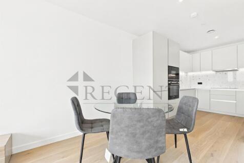 Herland Court, Carnwath Road, SW6 photo 4