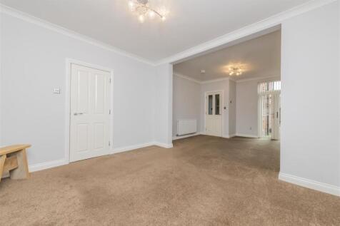 Wood Street, Kettering photo 3