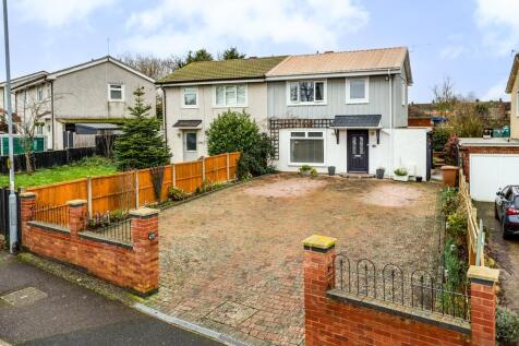 43 Ribblesdale Avenue, Corby -8.jpg
