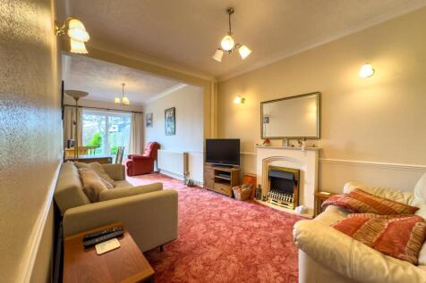 260401111223 - 345 High Street, Felixstowe, IP11 9