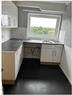 Thorngrove Avenue, Manchester, Greater Manchester, M23 photo 2