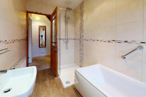 58-Carlton-Street-Bathroom.jpg
