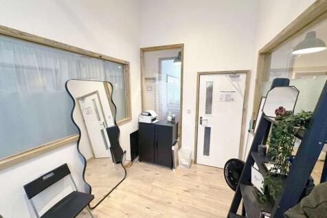 Beauty Room