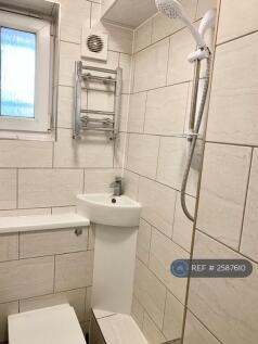 Shower Room 2