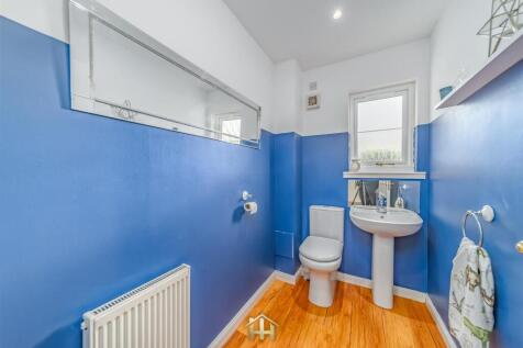 136 WILLIAM FITZGERALD WAY DUNDEE 151225 EDIT (45 