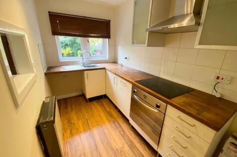 The Courtyard, Crosland Moor, Huddersfield photo 2