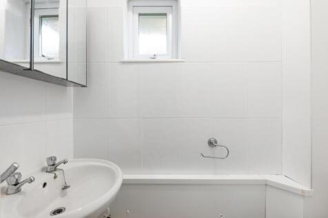 18 Drake Avenue, Bath BA2 5NX-14.jpg