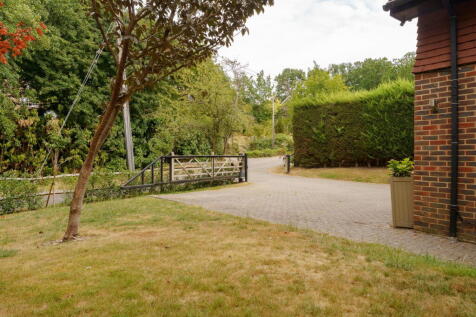 Property Image 32