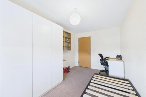 Royal Plaza, 1 Eldon Street, Sheffield photo 5