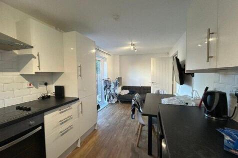 canberra-grove-bs34-7dh-1061759