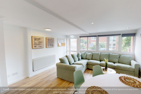 5 Yew Tree Close EX4 5EH photo 3