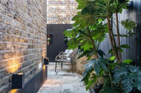 1 bed, 1 bath Flat in London - Photo 6