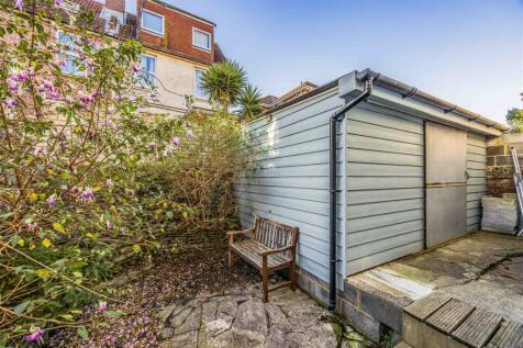 Blue Star House 20 Elphinstone Road, Southsea-Smal