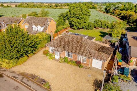 40 Station Road (Surfleet)-2.jpg