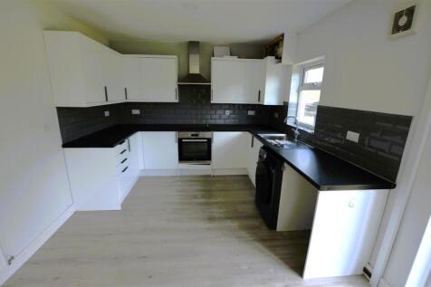 Peebles Road, Silverdale, Newcastle-under-Lyme photo 4