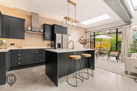 Kitchen/Dining/Living Room