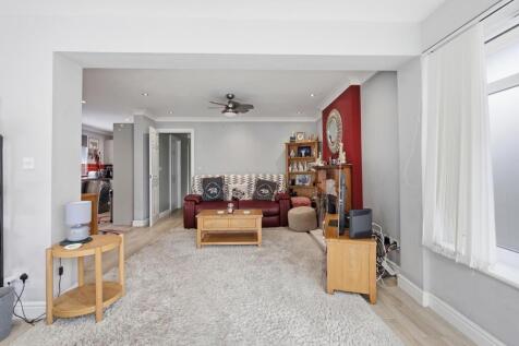 20 Bentinck Drive Clowne, Chesterfield 11.jpg