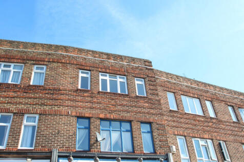 One bedroom flat next to the station
