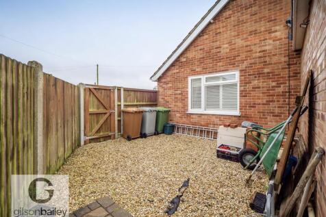 7-34BriarClose-12