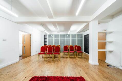 Ment House UB2  Low Res 10.jpg