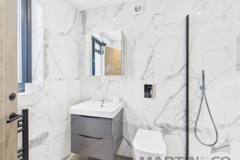 Shower Room 5.1