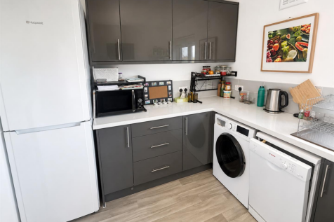 KITCHEN NEW.png