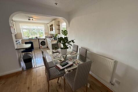 DINING AREA/KITCHEN