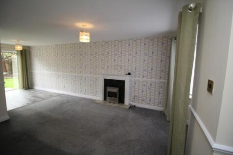 Warwick Close, Dukinfield, Cheshire, SK16 5SD photo 2