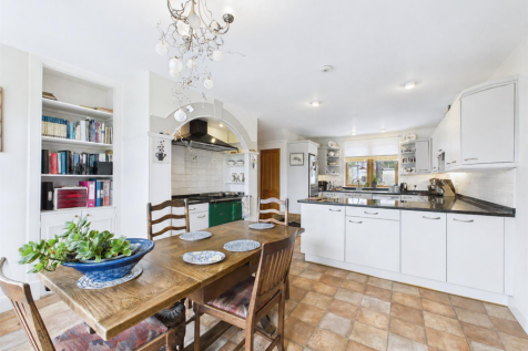 Kitchen &amp; Dining Area