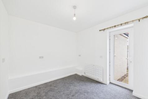 CAM03519G0-PR0356...