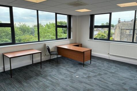 Office to rent Image 3
