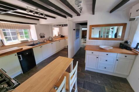 New kitchen.jpg