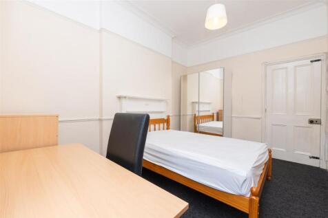 Flat-2-57-Queens-Road-BS8-1QL-11.jpg