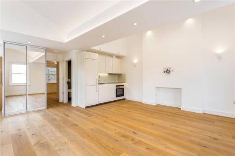 LARGE ONE DOUBLE BED FLAT, CLIFTON ROAD, LITTLE V