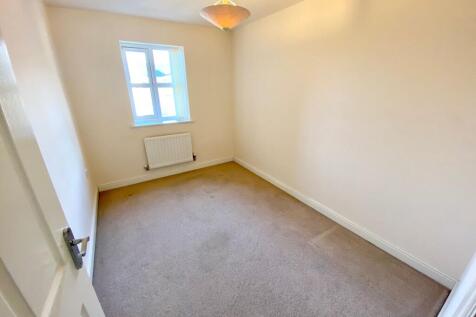 Longfellow Court Mytholmroyd Hebden Bridge photo 5