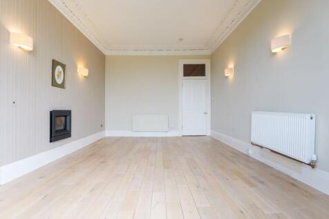 Electric feature fireplace and radiator