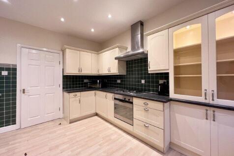 Apt 2, Eastbank, New Church Road, Smithills. Bolton. BL1 5QP photo 3