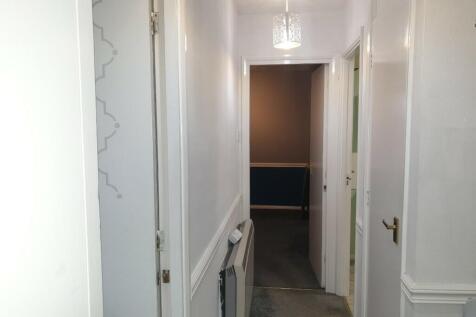 London Road, Benfleet, Essex, SS7 photo 3