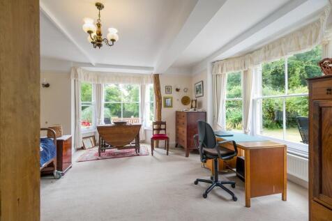 Gate Farm House-1...