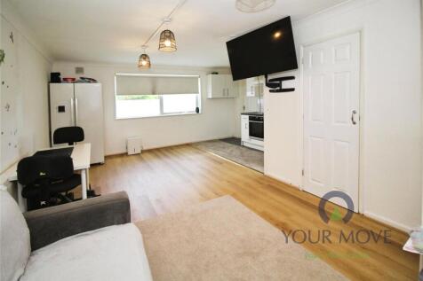 Living Rm/Kitchen