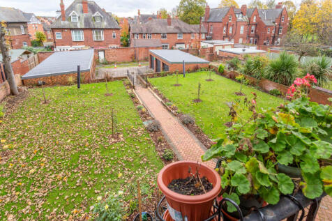 garageandcommunalgarden