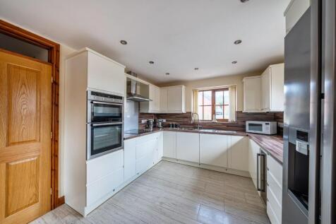 Kitchen with door.jpg