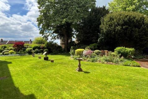 New Garden August.jpg
