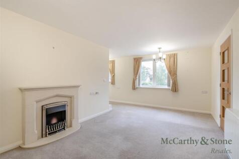 8706090-interior02.jpg