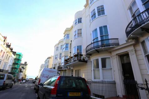 11 Waterloo Street.jpg