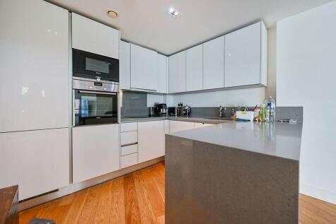 Dickens Yard, Ealing, London, W5 photo 4