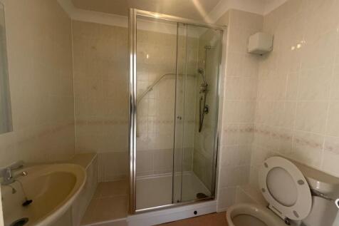 Beech Street, Bingley, West Yorkshire, BD16 photo 3