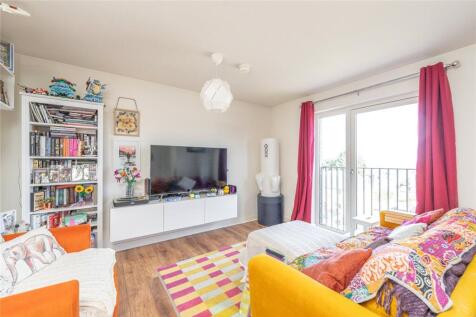 Lounge/ Kitchen